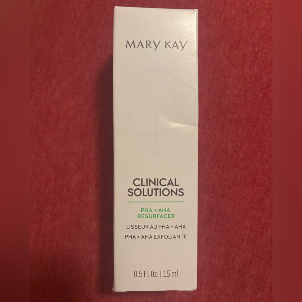 MK Clinical Solutions Exfoliates PHA + AHA Resurfacer